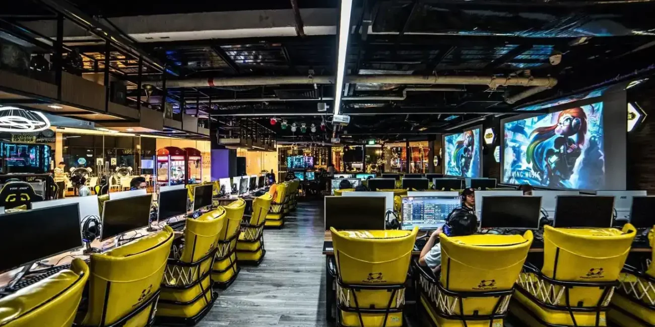 panda-q-cyber-cafe-is-good-24hour-lan-gaming-cafe